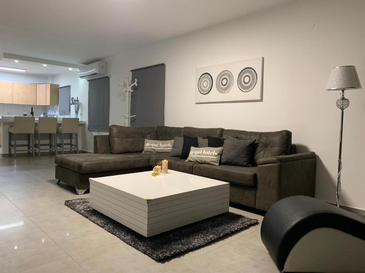 Spat Apartments Bat Yam Ngoại thất bức ảnh